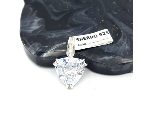 Wisiorek srebrny trójkąt z...