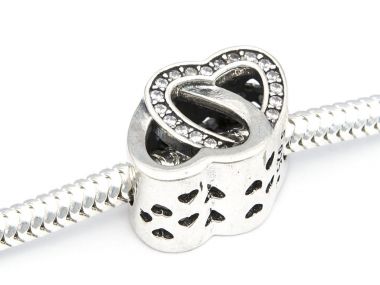 Srebrna zawieszka Charms...